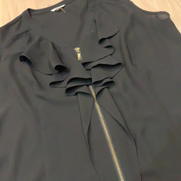 Milano sleeveless top - Size small - Picture 2 of 6